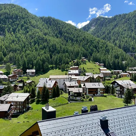 Eva サービスド * ツェルマット