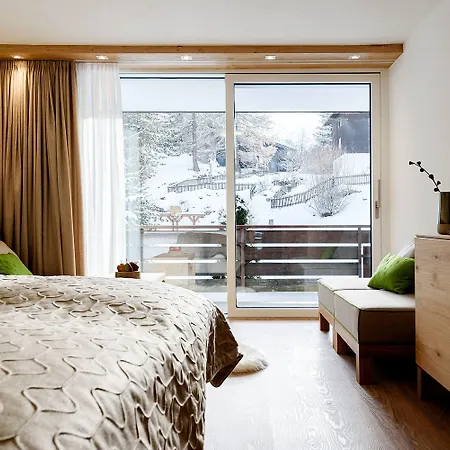 Eva サービスド *