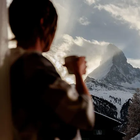 Eva サービスド アパート ツェルマット