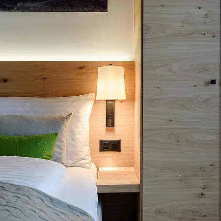 Eva Serviced Apartment Zermatt