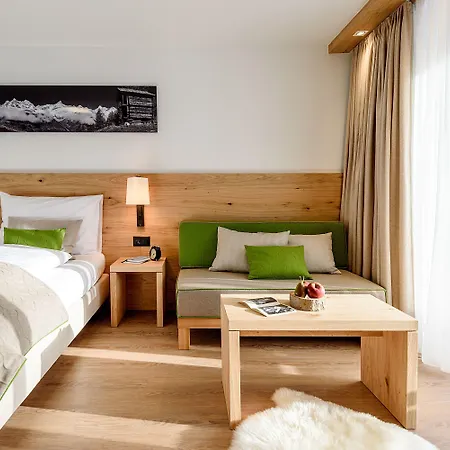 Eva Serviced Daire Zermatt